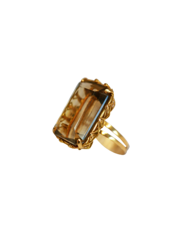 Bague or jaune et sa magnifique citrine taille émeraude france